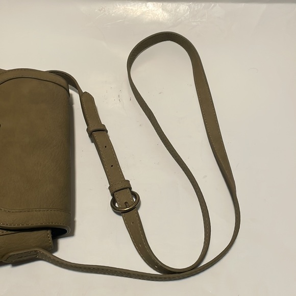 Universal Threads Purse - Picture 5 of 12